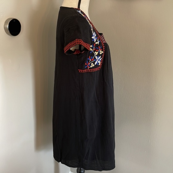 Embroidered dress 100% cotton - Picture 4 of 7